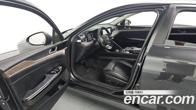 Kia K5 3세대 Noblesse, 2022 10