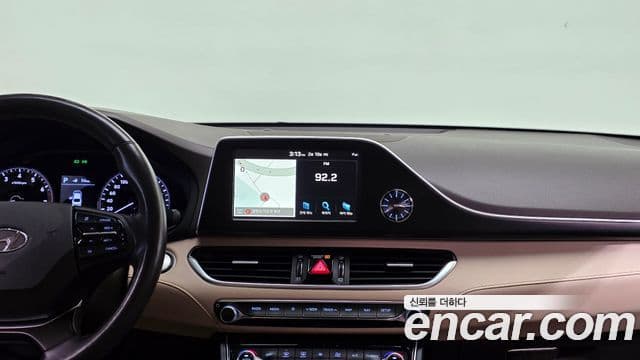 Hyundai Grandeur IG Premium, 2019 16