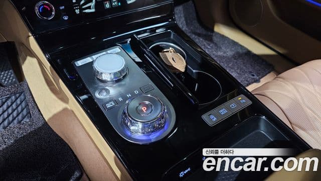 Genesis G80 (RG3) бензин 2.5 турбо AWD, 2026 9