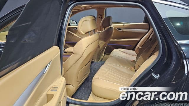 Genesis G80 (RG3) бензин 2.5 турбо AWD, 2026 12