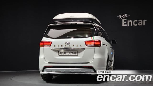 Kia All New Carnival Prestige, 2016 4