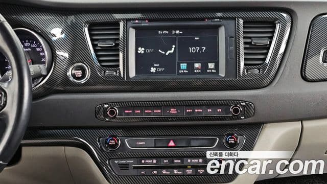 Kia All New Carnival Prestige, 2016 14