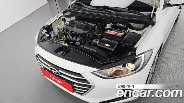 Hyundai Avante AD 1.6 GDI Value Plus, 2017 6