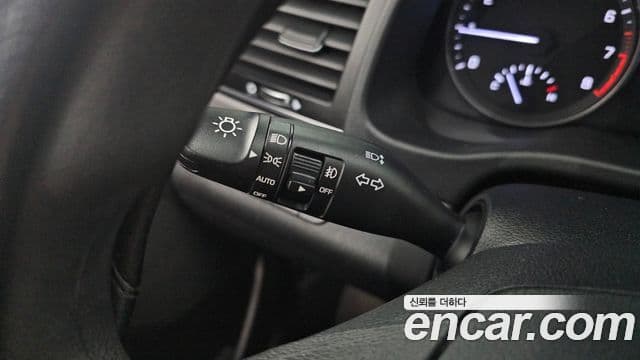 Hyundai Avante AD 1.6 GDI Value Plus, 2017 19