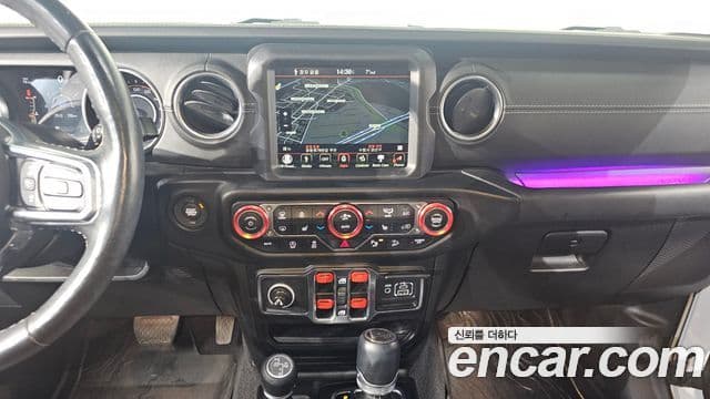 Jeep Wrangler (JL) 2.0 Overland 4도어, 2019 15