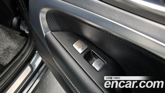 Genesis G70 Supreme, 2018 20