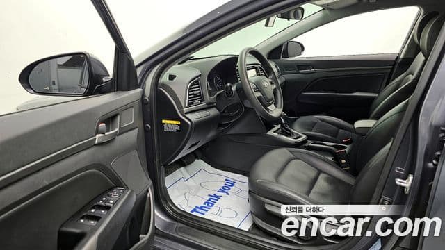Hyundai Avante AD 1.6 GDI Value Plus, 2017 10