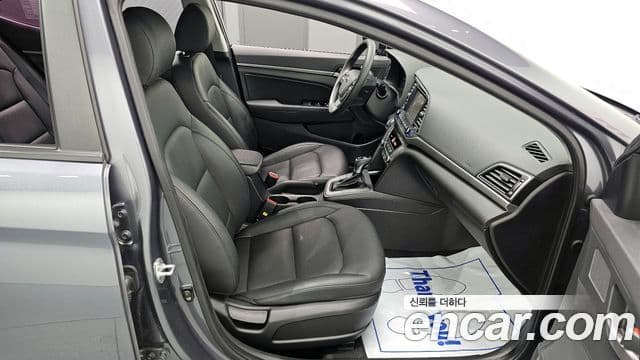 Hyundai Avante AD 1.6 GDI Value Plus, 2017 13