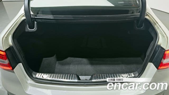 Kia The / новый New K7 Prestige, 2015 20