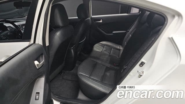 Kia The / новый New K3 Style, 2017 12