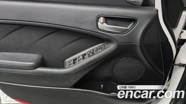 Kia The / новый New K3 Style, 2017 17