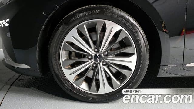 Kia K8 Signature, 2022 все фото