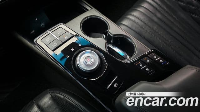 Kia K8 Signature, 2022 9