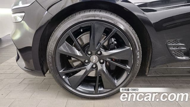 Genesis The / новый New G70 슈팅브레이크, 2023 все фото