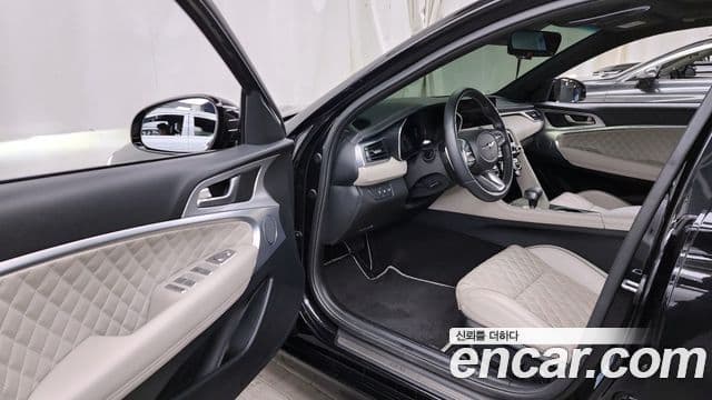 Genesis The / новый New G70 슈팅브레이크, 2023 10