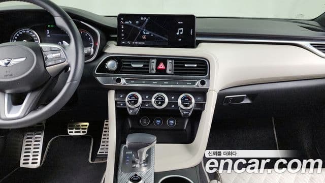 Genesis The / новый New G70 슈팅브레이크, 2023 14