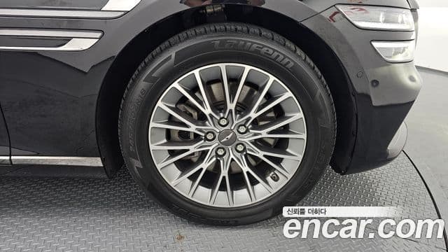 Genesis G80 (RG3) бензин 2.5 турбо 2WD, 2023 все фото