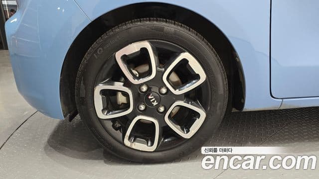 Kia The / новый New Ray Luxury, 2019 все фото