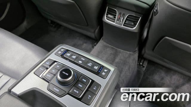 Genesis G80 Premium Luxury, 2017 18