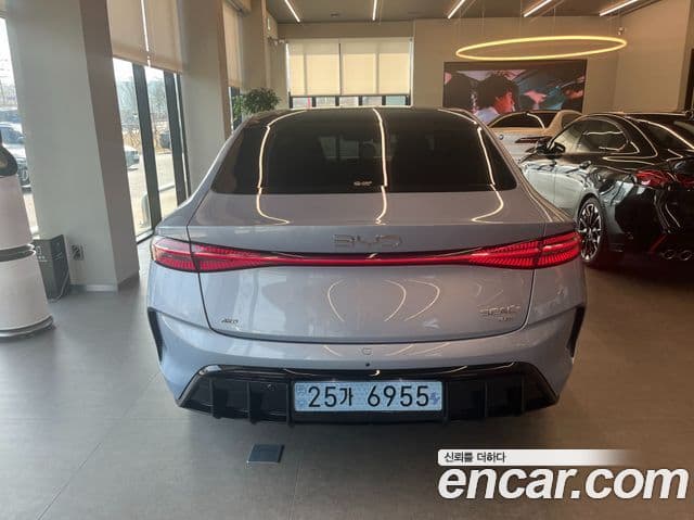 BYD seal Dynamic AWD, 2025 4