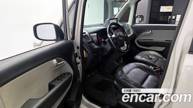 Kia Ray Luxury, 2017 10