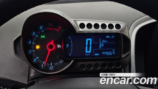 Chevrolet(GM대우) 아베오 хэтчбек стандартная версия, 2012 8