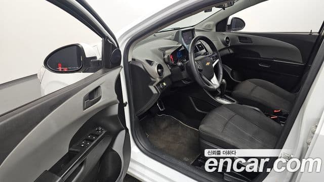 Chevrolet(GM대우) 아베오 хэтчбек стандартная версия, 2012 10