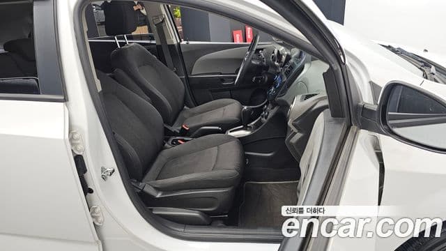 Chevrolet(GM대우) 아베오 хэтчбек стандартная версия, 2012 12