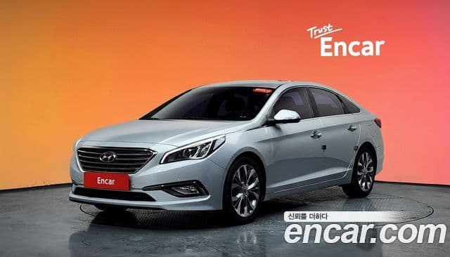 Hyundai LF Sonata Premium, 2015 1