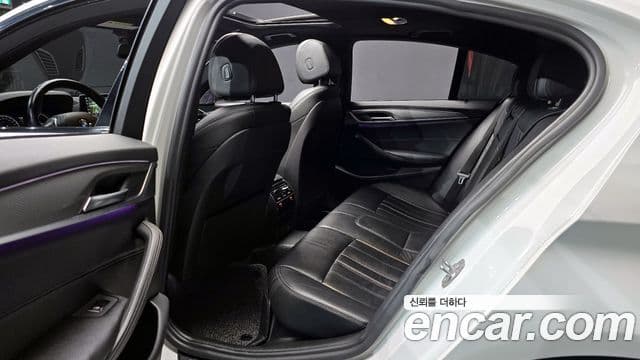 BMW 5시리즈 (G30) 520d M Sport, 2017 13