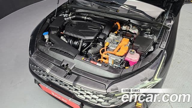 Kia K5 гибрид 3세대 Prestige, 2021 6