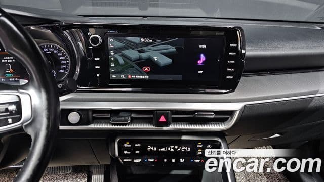 Kia K5 гибрид 3세대 Prestige, 2021 14