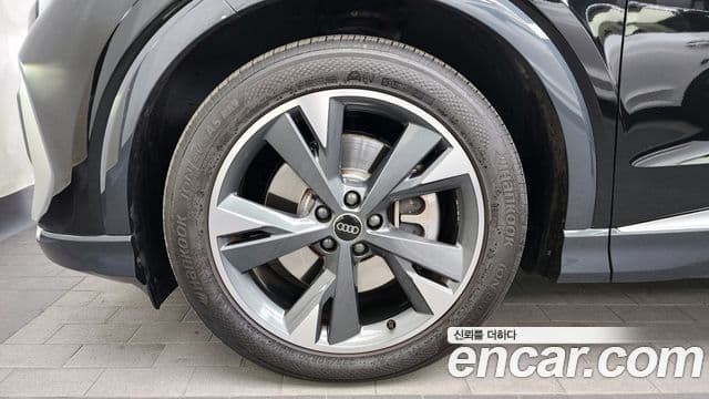 Audi Q4 e-Tron (F4) Premium, 2022 все фото