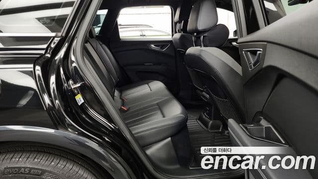 Audi Q4 e-Tron (F4) Premium, 2022 12