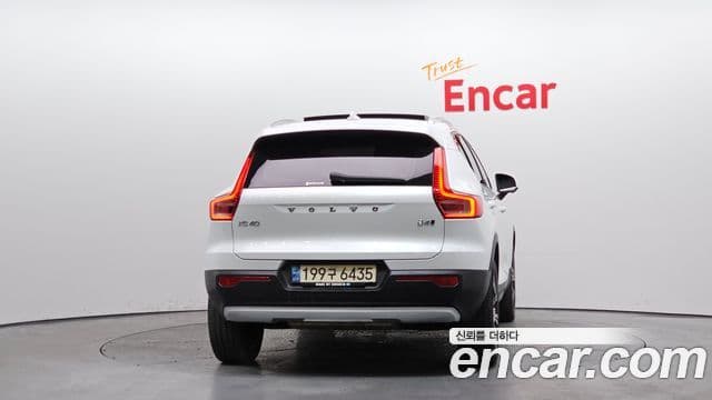 Volvo XC40 B4 Inscription, 2022 4