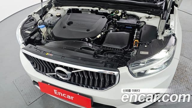 Volvo XC40 B4 Inscription, 2022 6