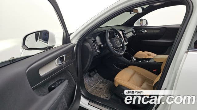 Volvo XC40 B4 Inscription, 2022 10