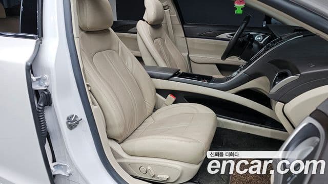 Lincoln New MKZ 2세대, 2017 10