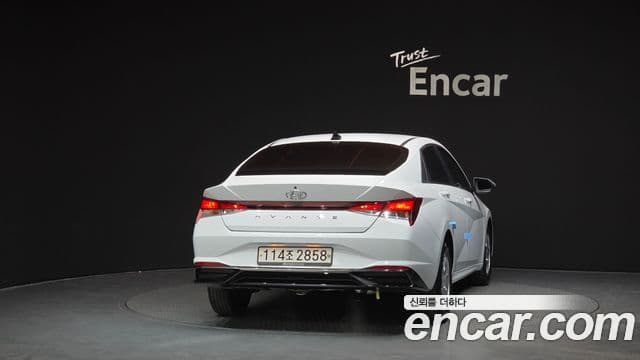 Hyundai Avante (CN7) Modern, 2021 4