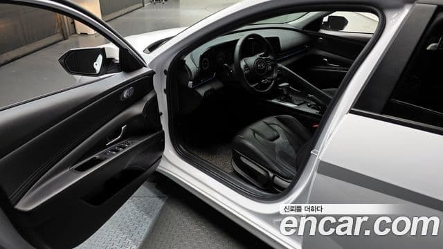 Hyundai Avante (CN7) Modern, 2021 10