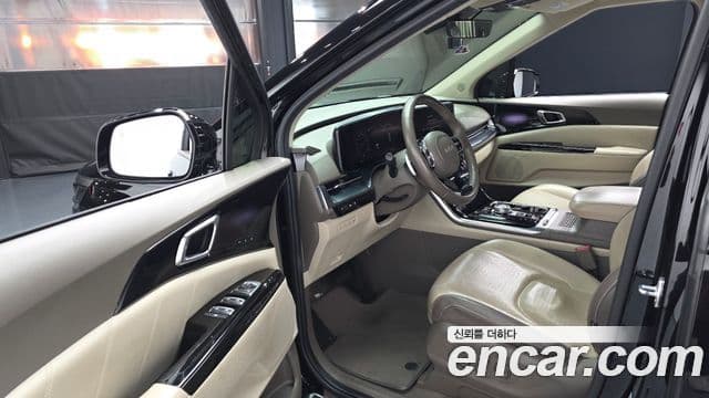 Kia Carnival 4세대 Signature, 2022 10