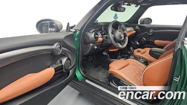 Mini Cooper 3세대, 2022 10