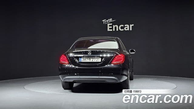 Mercedes-Benz C-класс W205 C200 d, 2017 4