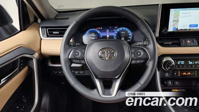 Toyota RAV4 5세대 2.5 4WD гибрид LTD, 2025 13