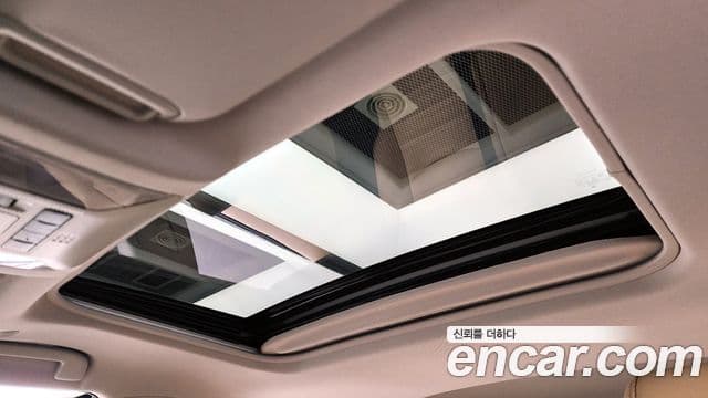 Toyota RAV4 5세대 2.5 4WD гибрид LTD, 2025 18