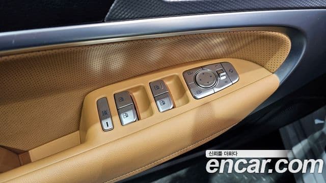 Genesis The / новый New G70, 2023 17