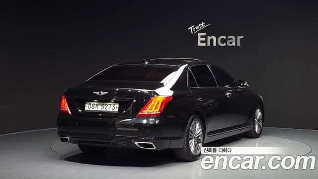 Genesis EQ900 Luxury, 2018 2