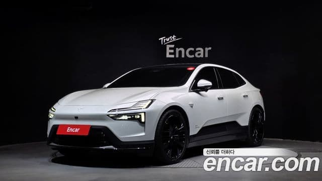 Polestar Polestar 4 Long Range два мотора, 2025 1