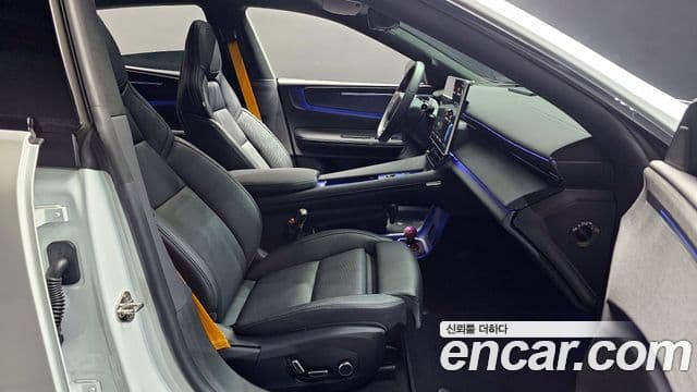 Polestar Polestar 4 Long Range два мотора, 2025 11