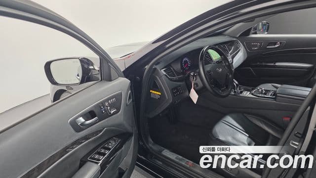 Kia The / новый New K9 Executive, 2015 12